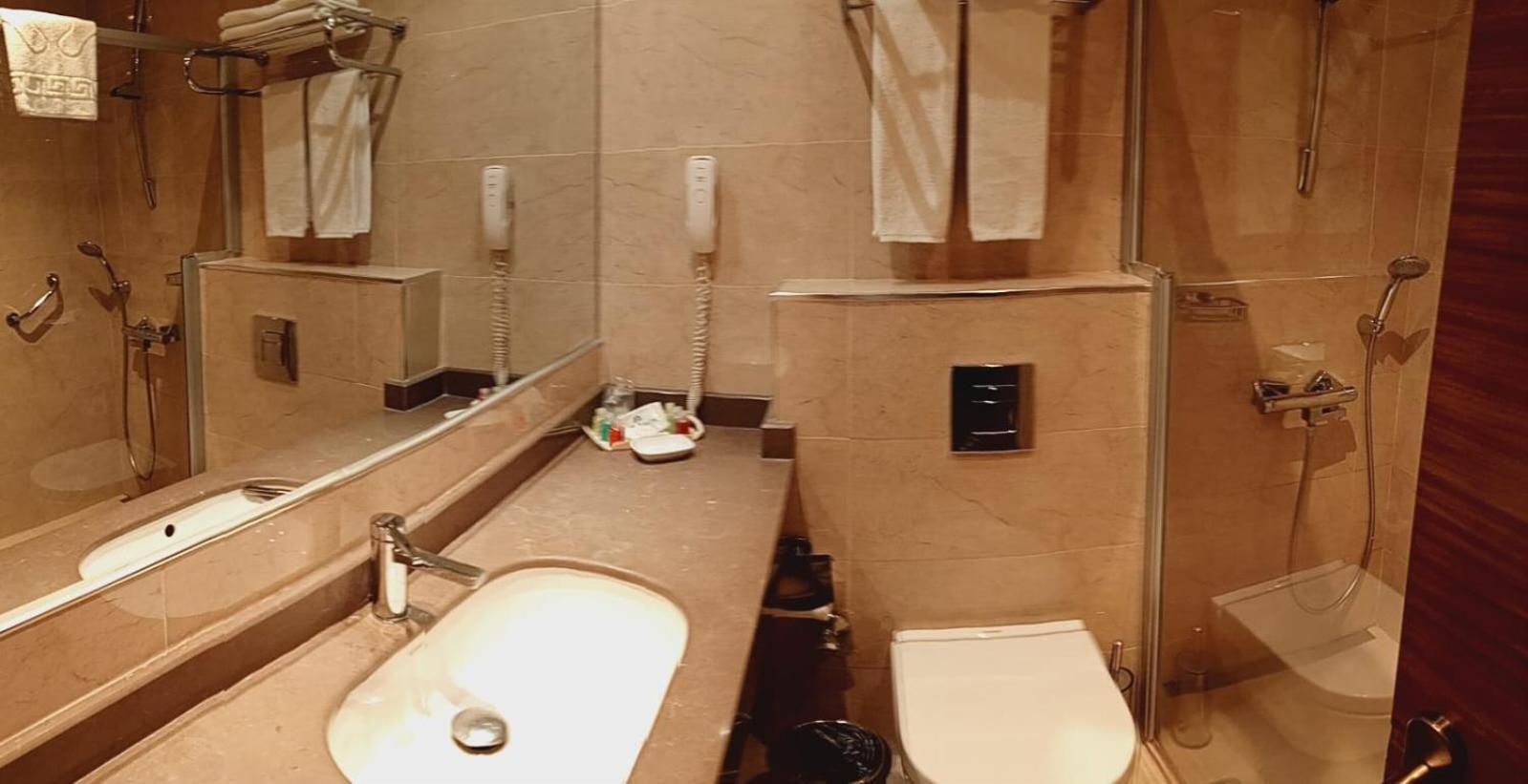 בורסה Adranos Hotel מראה חיצוני תמונה